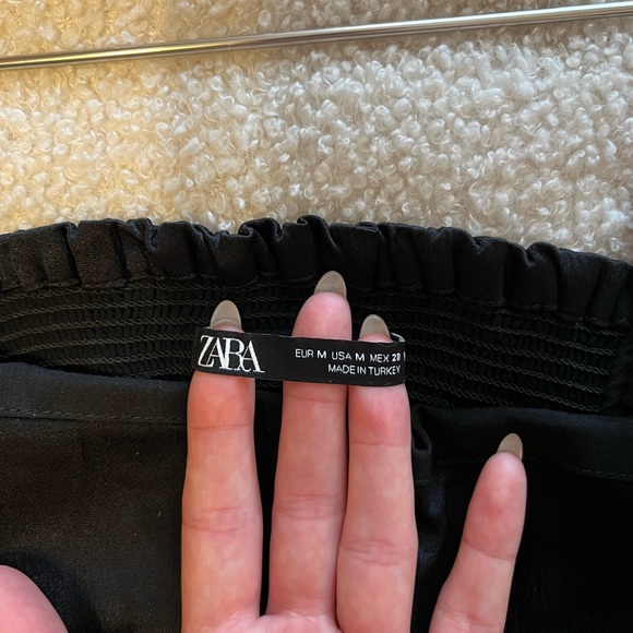 ZARA Black Satin Tank - Picture 2 of 2